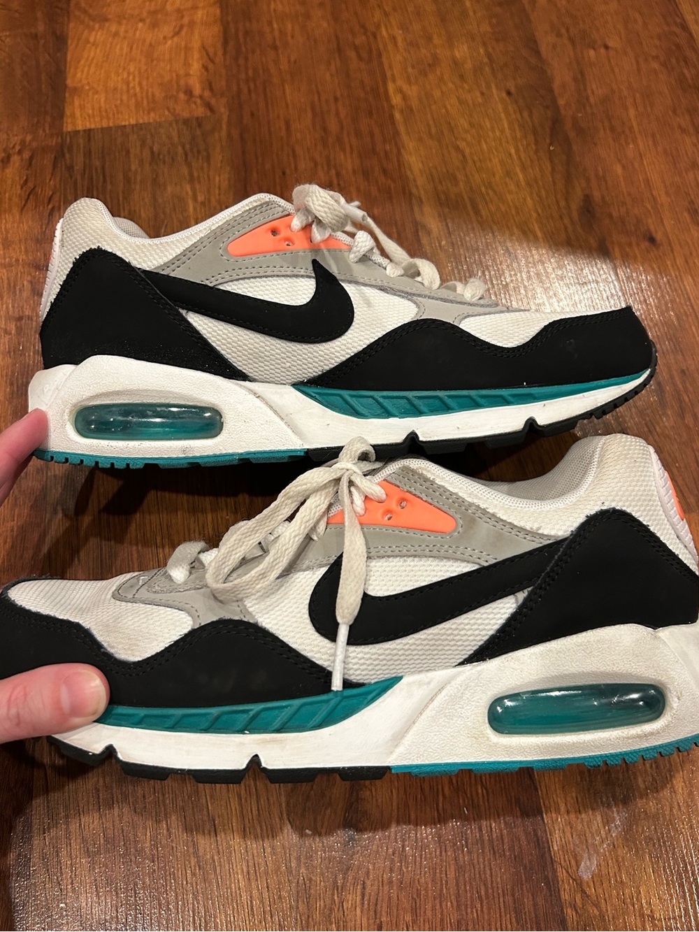 Nike Air Max Correlate SIZE 8.5 Athletic Women’s Shoes Teal Black